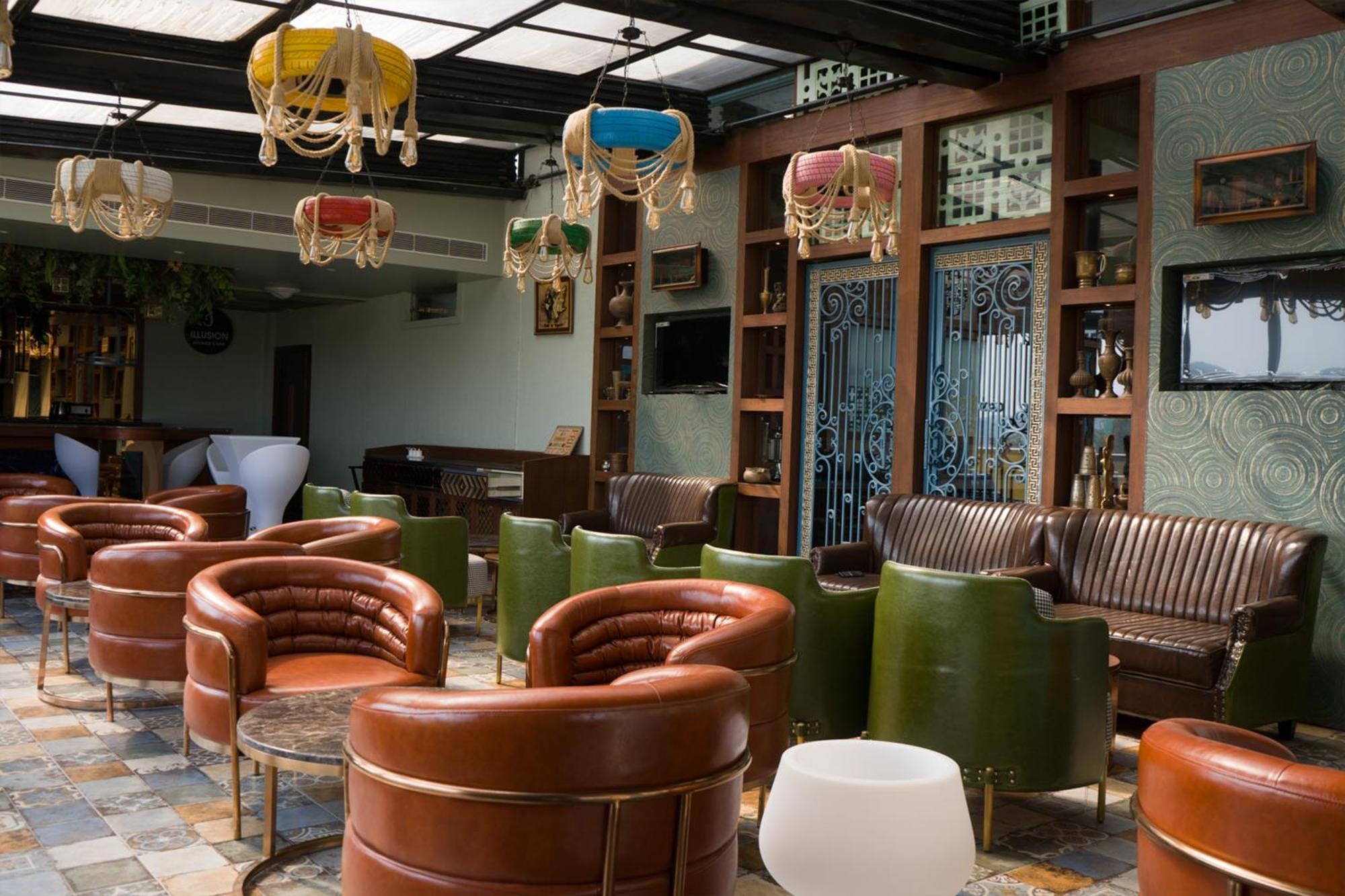 Clarks Inn Suites Кангра Екстериор снимка