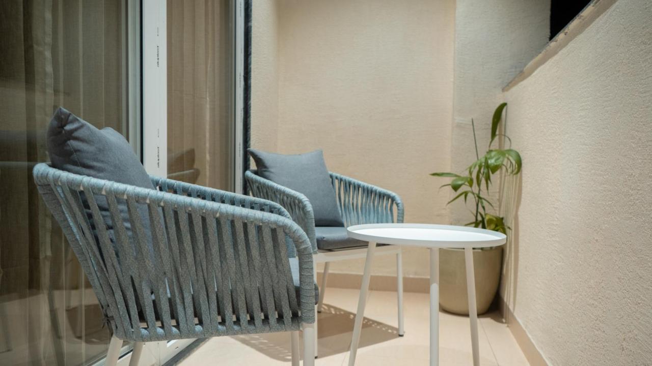 Clarks Inn Suites Кангра Екстериор снимка